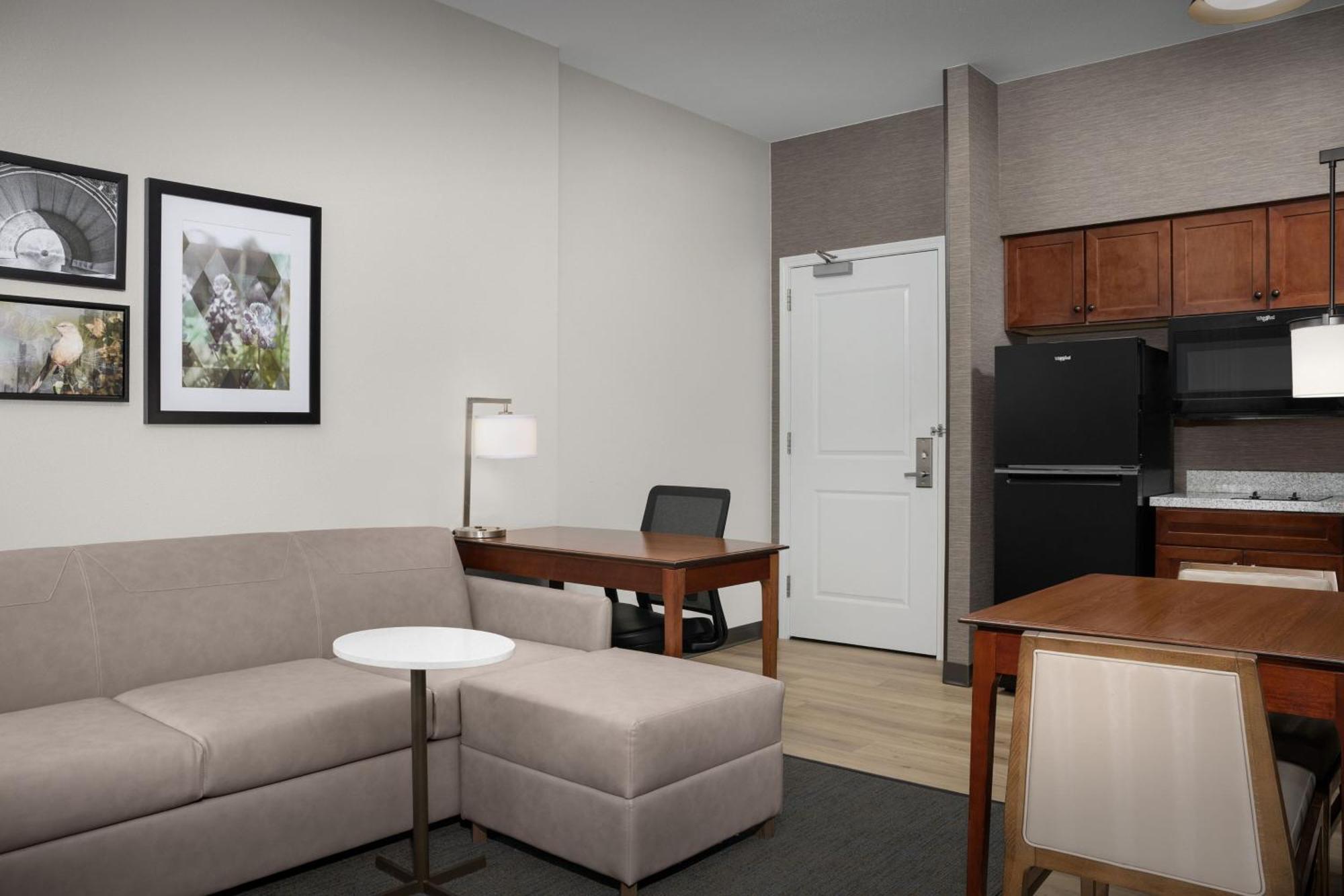 Residence Inn Houston West Energy Corridor Ngoại thất bức ảnh